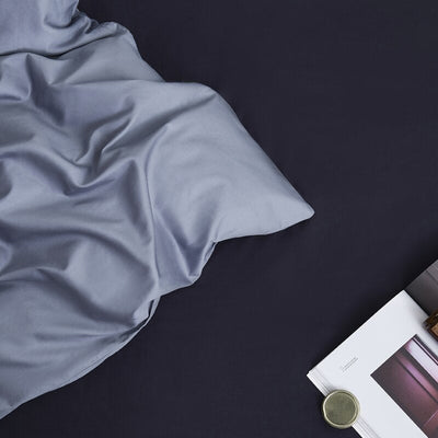 Graublaues, einfarbiges Bettwäscheset aus 100 % Baumwolle