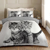 Weißer Bettbezug mit zwei Kätzchen