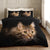 Sibirische Katze, schwarzer Bettbezug