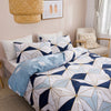 Blauer und weißer skandinavischer Bettbezug