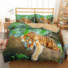 Tiger auf einem Ast Bettbezug