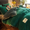 Bettbezug aus grünem und grauem Samt