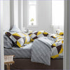 Gelber geometrischer Bettbezug