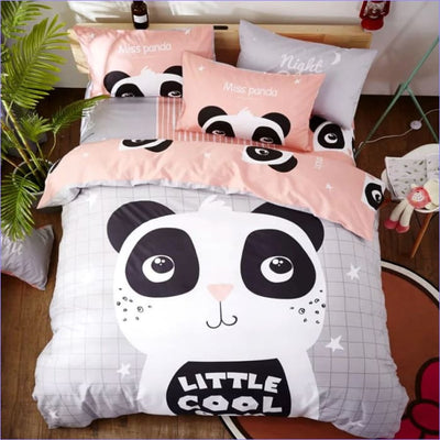 Grauer und rosafarbener Panda Little Cool Bettbezug