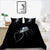 Schwarzer Bettbezug mit grauer und blauer Spinne