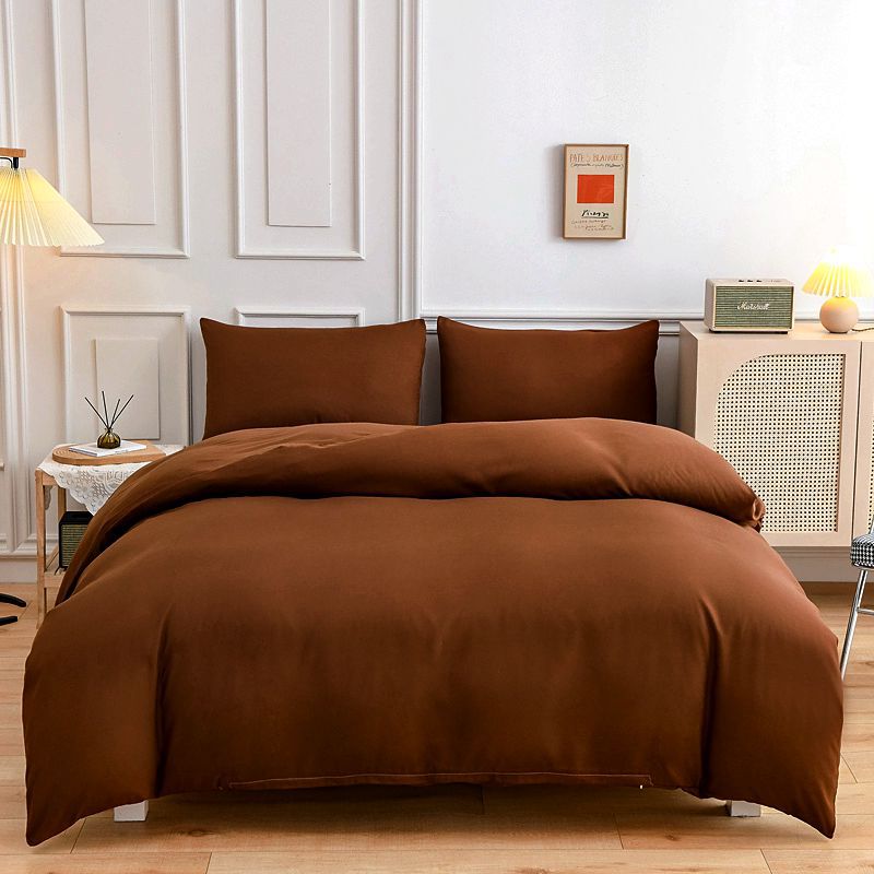 Einfarbiger Bettbezug aus schokoladenbraunem Polycotton