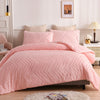 Einfarbiger Bettbezug mit gestickten Linien in Rosa