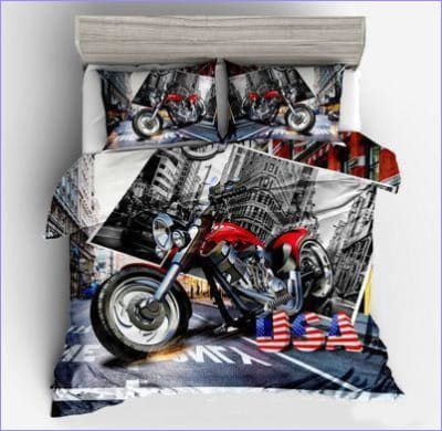 Bettbezug mit Motorrad